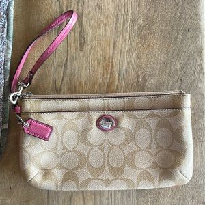 Coach Wristlet Wallet